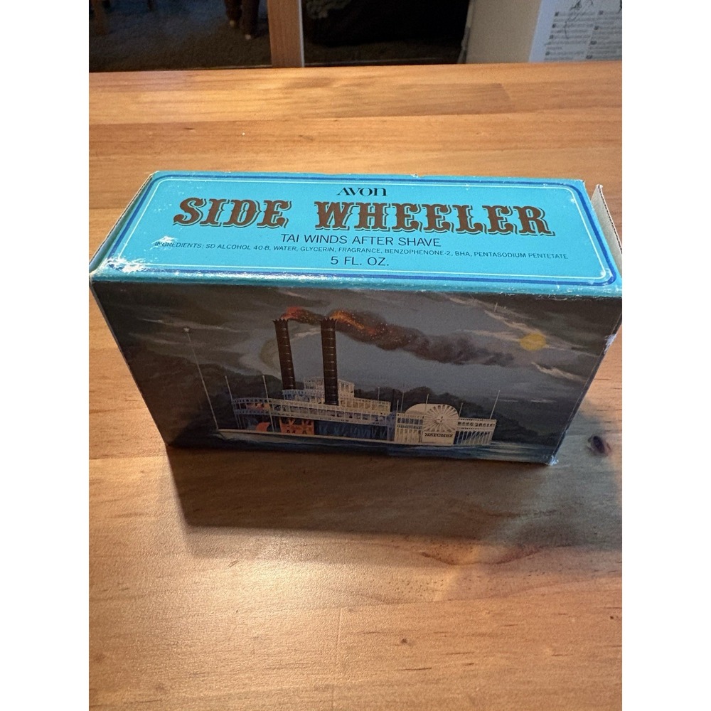 Avon Side Wheeler Tai Winds After Shave Boat Glass Bottle w/ Box - Picture 2 of 3